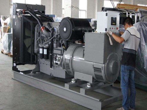 白山柴油发电机组和储能设备配合使用的案例