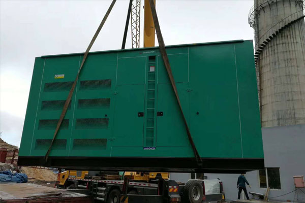 白山柴油发电机组的保养周期？