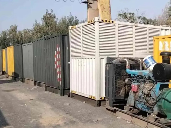 白山200KW柴油发电机机组每小时油耗是多少？