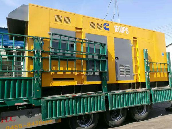 白山测量水冷式机油散热器密封件尺寸时的注意事项有哪些？